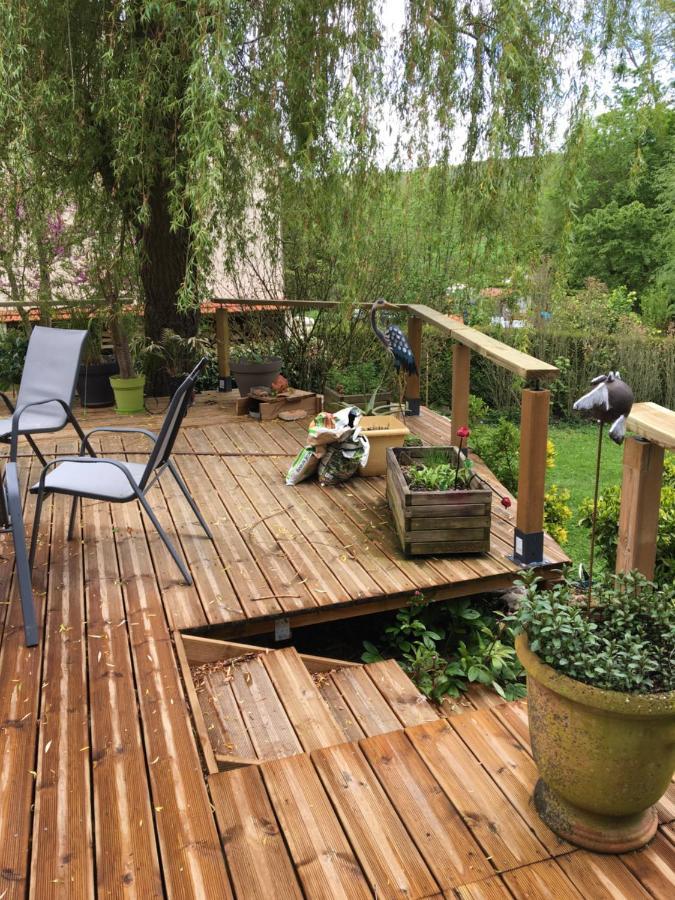 Un Coin De Foret Courmas Exterior photo